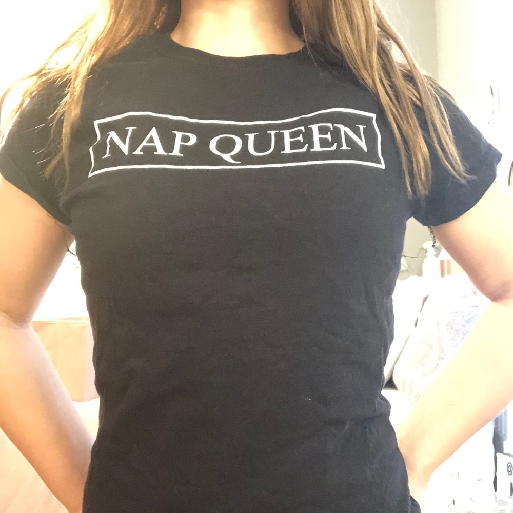 Black t shirt